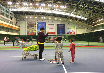 淘淘网球-专注于4-12岁孩子的网球启蒙入门及提高培训